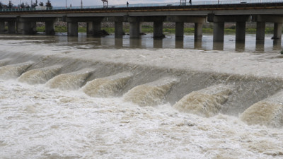 15 kişi yaşamını yitirmişti. Köprü faciasının 11'inci yılında hayatını kaybedenler anıldı