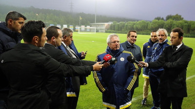 Aziz Yıldırım'ın İtalyan teknik adamı nasıl dövdüğünü Ercanlar anlattı