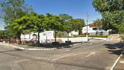 Diri diri mezara gömülen kadın 10 saat sonra kurtarıldı