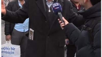 Vatandaşın okuduğu şiir sosyal medyada gündem oldu