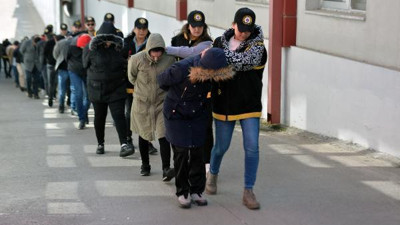 Polisten 'ineği otlatın' operasyonu. Şifre çözüldü çete çökertildi