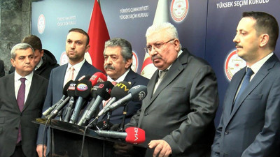 MHP, aday listesini YSK'ya teslim etti