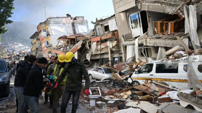 GSM şirketleri depremzedelerin silinen borçlarını vergiden düşecekler