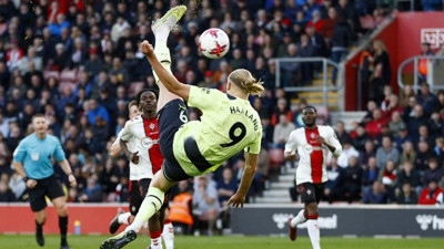 O nasıl gol öyle Haaland. Rekora 5 kaldı