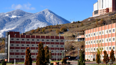 Üniversite oruç mobingini böyle savundu. Öğle yemeğini kaldırıp sadece iftar menüsü getirmişlerdi