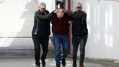 FETÖ'nün firari mahrem imamı, saklandığı evde yakalandı