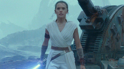 Ünlü oyuncu Star Wars evrenine geri dönüyor