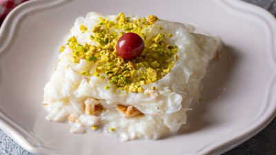 Güllaç nasıl yapılır? Güllaç tatlısının tarifi malzemeleri neler?