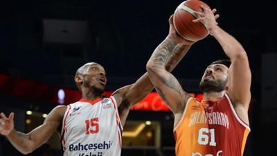 Galatasaray Nef Başakşehir Koleji maçı nefes kesti