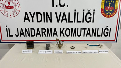 Şüpheli otomobilde tarihi eserler ele geçirildi