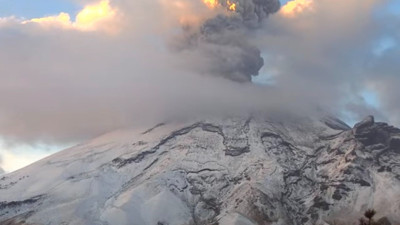 Popocatepetl Yanardağı’nda 24 saatte 12 patlama (11 Nisan 2023)