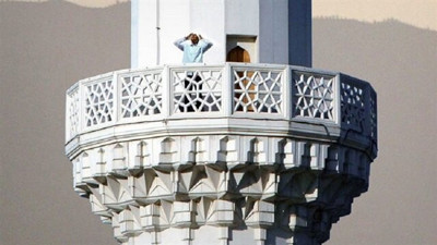 ABD'de bir ilk: Hoparlörle 5 vakit ezan okunmasına izin verildi