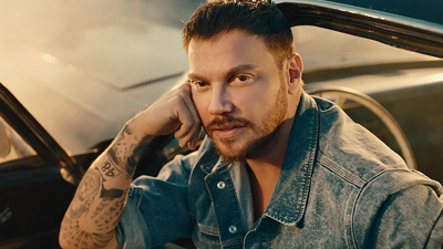 Sinan Akçıl çıktığı programda 4 karısını da boşadı. İmam nikahı ile evlenmiş