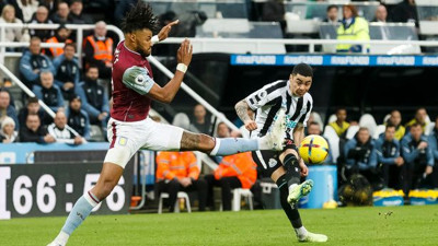 Newcastle neye uğradığını şaşırdı. Aston Villa dağıttı