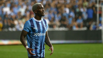 Onyekuru'nun menajeri İstanbul'da. İmza atıyor