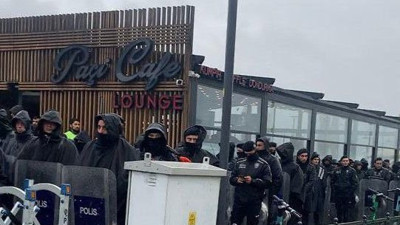 Üsküdar'daki kaçak kafeleri korumak için doğal SİT alanı imara açılıyor. İBB Genel Sekreter Yardımcısı Buğra Gökce açıkladı