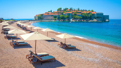 Zenginlerin tatil cenneti Maldivler Türkiye’den ucuz hale geldi. Otel fiyatlarındaki artış yüzde 100’ün üzerinde