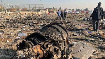 İran'da 176 kişinin öldüğü Ukrayna uçağının düşürülmesiyle ilgili davada 10 askere hapis cezası