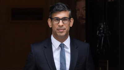 İngiltere Başbakanı Sunak’ın gelir beyanına ilişkin soruşturma başlatıldı