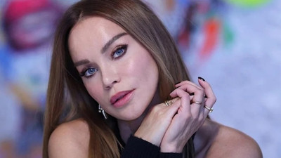 Ebru Şallı yüz felci geçirdiğini açıkladı