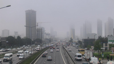 İstanbul'da sis etkili oluyor (19 Nisan 2023)