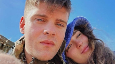 İdris Nebi Taşkan ve Buse Meral sosyal medyada aşklarını ilan etti