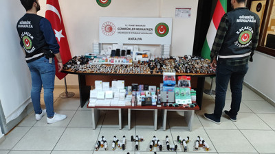 Antalya'da 1 milyon 526 bin TL'lik kaçak eşya ele geçirildi