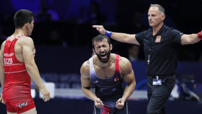 Dünya Şampiyonu Burhan kazanacağı madalyayı ne yapacağını açıkladı