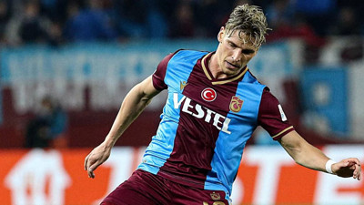 Trabzonspor'un yıldızı hastaneye kaldırıldı