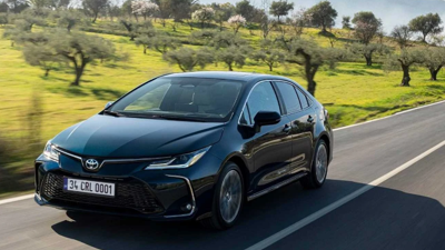 Corolla'ya büyük zam. Toyota Nisan ayının fiyat listesini yayınladı