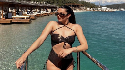 Ünlü model Dilara Korkmaz sezonu erken açtı