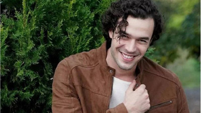 Aytaç Şaşmaz yeni dizisi için bakın ne öğreniyor