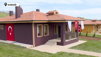 Bakan Kurum paylaştı: İşte deprem bölgesinde inşa edilen köy evleri