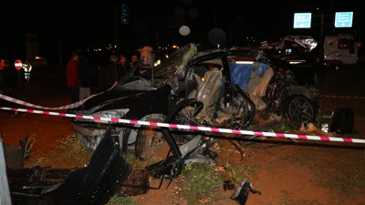 Denizli'de otomobil ile minibüs çarpıştı: 4 ölü, 3 yaralı