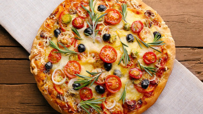 Evde pizza nasıl yapılır? Kolay pizza tarifinin malzemeleri neler?