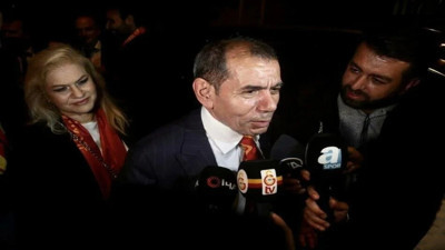 Dursun Özbek'ten flaş Gomis açıklaması