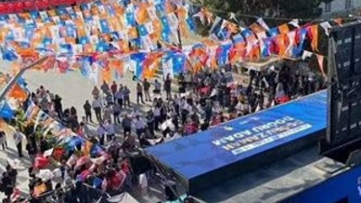 AKP’nin kalesinde Süleyman soylu boş meydana konuştu. Katılanlar gündem oldu