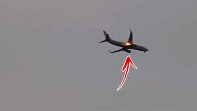 Havada dehşet anları. Motor alev aldı