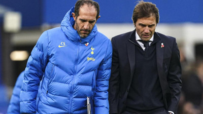 Tottenham'da teknik direktör kovuldu