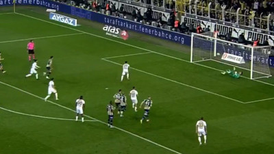 İstanbulspor farkı bire indirdi