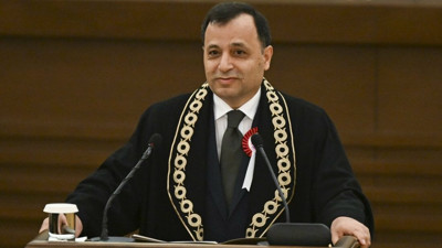 AYM Başkanı’ndan Erdoğan’ın karşısında dikkat çeken sözler