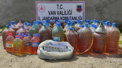 Van’da kaçak akaryakıt ve sigara ele geçirildi