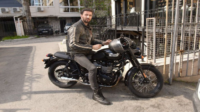 Yasak Elma'nın Doktor Selim'i Emre Kızılırmak en çok zorlandığı sahneyi anlattı