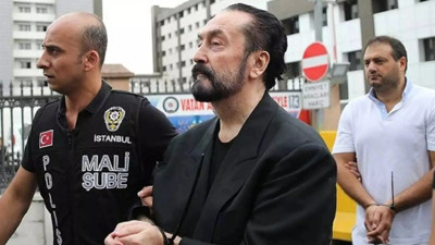 Adnan Oktar suç örgütünün 7 üyesi adliyeye sevk edildi