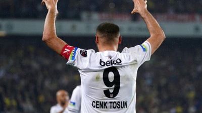 Cenk Tosun Galatasaray'a karşı olan seriyi sürdürmenin peşinde