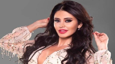 Ebru Polat pozlarıyla yine sosyal medyayı yıktı