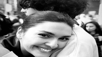 Bergüzar Korel'den duygusal paylaşım. Boyumu geçti evet