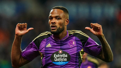 Larin küllerinden döndü