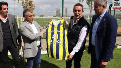 Ali Koç'u AKP'li adayın seçim propagandasına alet ettiler. Çin’den gelen bedava aşıları devlete 12 milyon dolara satmıştı