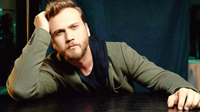 Aras Bulut İynemli'nin kabus gecesi! Eğlence mekanında yere düştü 5 kişi zor taşıdı